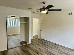 8672 Viceroy Cir in Huntington Beach, CA - Building Photo - Building Photo