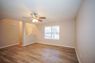 776 West St in Whiteland, IN - Building Photo - Building Photo
