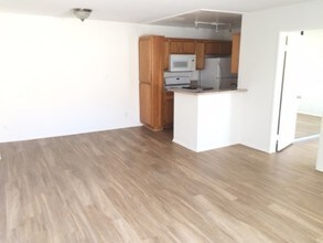 4303 Cedros Ave-Unit -103 in Los Angeles, CA - Building Photo - Building Photo