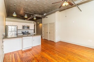 Nash Street Lofts in Wilson, NC - Building Photo