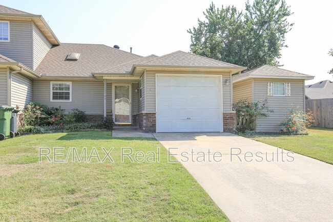 property at 3704 W Cedar St