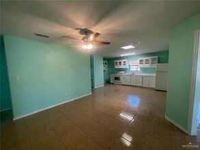 659 N Illinois Ave in Weslaco, TX - Building Photo - Building Photo