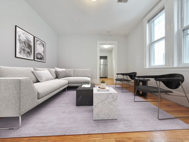 116 Gladstone St, Unit 3 in Boston, MA - Building Photo - Building Photo