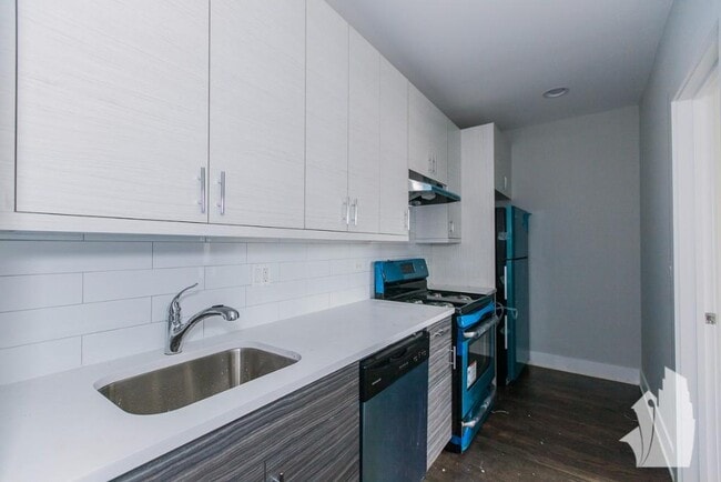 3919 N Janssen Ave, Unit 3E