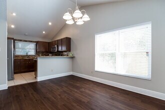 1003 Ragsdale Rd in Oviedo, FL - Building Photo - Building Photo