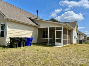 25017 Westwick Ln in Huntersville, NC - Building Photo - Building Photo