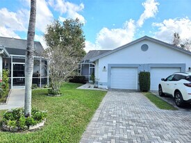 5912 NW 93rd Terrace in Tamarac, FL - Building Photo