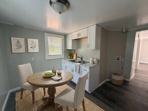 409 Hobson St in High Point, NC - Building Photo - Building Photo