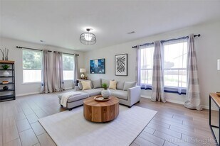 2547 White Bluff Ln in Houston, TX - Building Photo