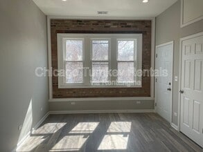 2822 W 25th St in Chicago, IL - Building Photo - Building Photo
