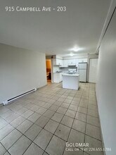 915 Campbell Ave in Windsor, ON - Building Photo - Building Photo