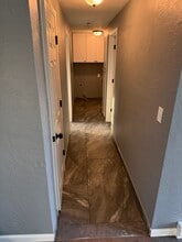 1194 Kennedy St in Woodburn, OR - Building Photo - Building Photo