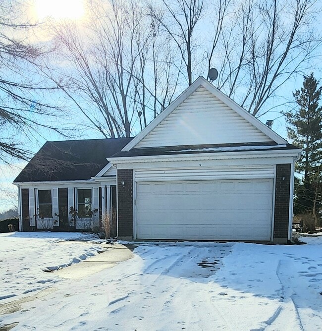 property at 5 Castlegate Ct