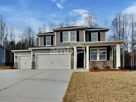 394 Pointe Dr in Dallas, GA - Building Photo