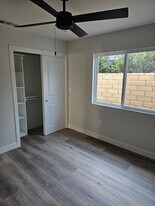 11204 Sylvan St in Los Angeles, CA - Building Photo