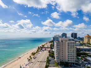 Spring Tide Apartments in Fort Lauderdale, FL - Building Photo - Building Photo