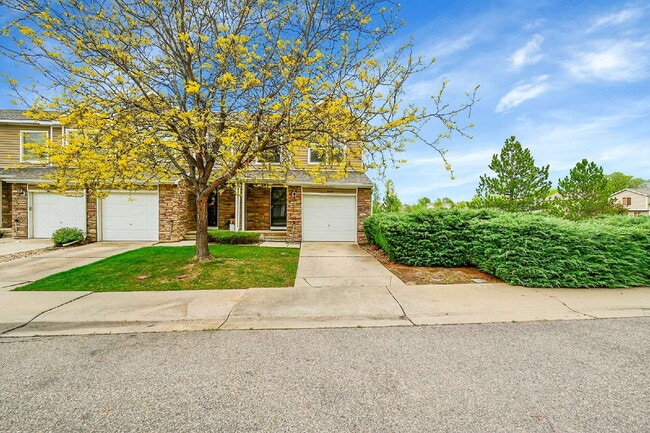 property at 4028 3 Bridges Ct