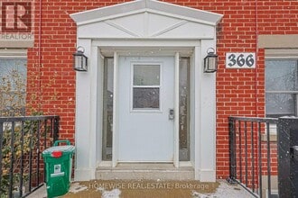 366 Mary St N in Oshawa, ON - Building Photo - Building Photo