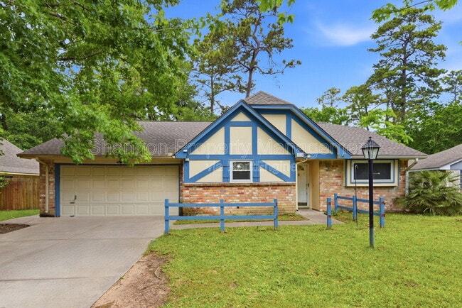 property at 2115 Oak Shores Dr