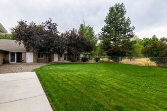 3085 Resort St in Baker City, OR - Building Photo - Building Photo