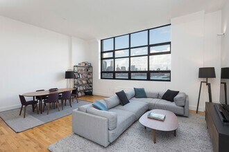 360 Furman St in Brooklyn, NY - Building Photo - Building Photo