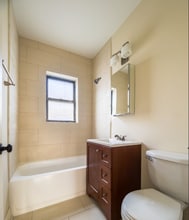4036 N Ashland Ave, Unit E1 in Chicago, IL - Building Photo - Building Photo