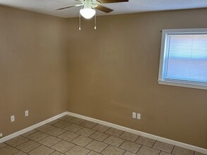 718 E Forbes Dr in Bald Knob, AR - Building Photo - Building Photo