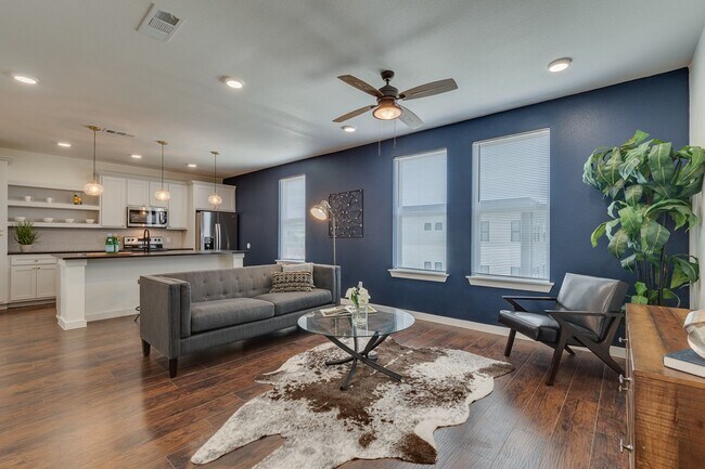 3145 Waits Ave in Fort Worth, TX - Building Photo - Building Photo