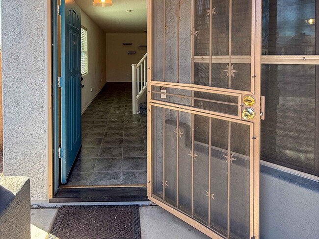 3103 W Zachary Dr in Phoenix, AZ - Building Photo - Building Photo