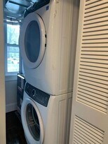 389 Centre St in Boston, MA - Building Photo