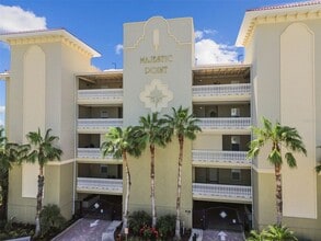 200 Skiff Point, Unit 202 in Clearwater, FL - Foto de edificio - Building Photo