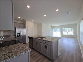 1384 Mirabella Cir in Davenport, FL - Building Photo - Building Photo