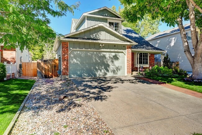 12737 W Aqueduct Dr in Littleton, CO - Building Photo - Building Photo