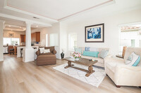 29 Wimbledon Ct in Dana Point, CA - Foto de edificio - Building Photo