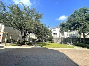 3138 Pemberton Walk in Houston, TX - Building Photo - Building Photo