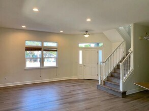 294 Skyview Ct in Mountain View, CA - Building Photo - Building Photo