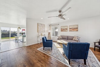 1005 Hazen Dr in San Marcos, CA - Building Photo - Building Photo