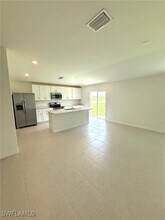 17561 Paradiso Wy in North Fort Myers, FL - Building Photo - Building Photo