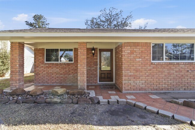 9523 Bundy Ln in Houston, TX - Building Photo - Building Photo