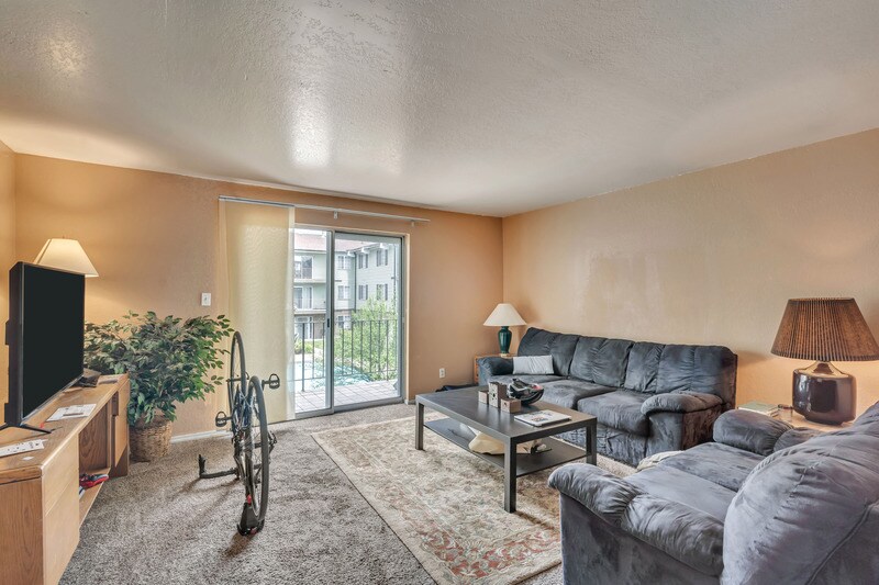 728 W 1720 N in Provo, UT - Building Photo