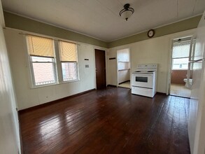 529 Park Ave in Woonsocket, RI - Foto de edificio - Building Photo