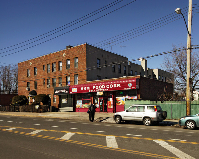 2700 Wilson Ave in Bronx, NY - Building Photo - Building Photo