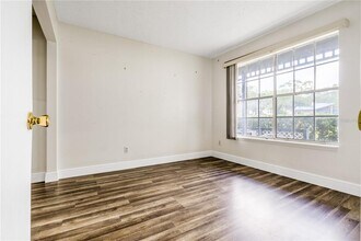 313 Dirksen Dr in Debary, FL - Building Photo - Building Photo