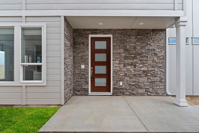 409 N Traquair Ln in Meridian, ID - Building Photo - Building Photo
