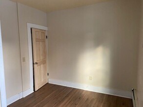 56 Lincoln Ave in Cortland, NY - Foto de edificio - Building Photo