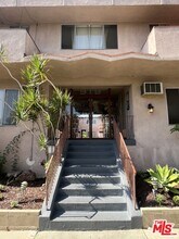 919 N Harper Ave in West Hollywood, CA - Building Photo - Building Photo