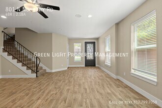 801 N Nursery Rd in Irving, TX - Building Photo - Building Photo