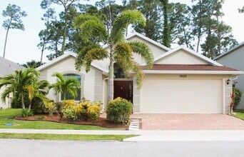 9553 Seaspray Dr in Fort Pierce, FL - Building Photo - Building Photo