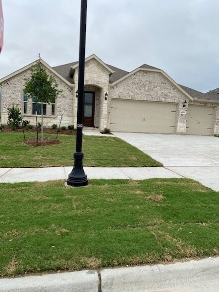 property at 10012 Boswell Dr