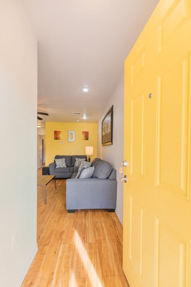 800 Sherwood Dr in Alamogordo, NM - Building Photo - Building Photo